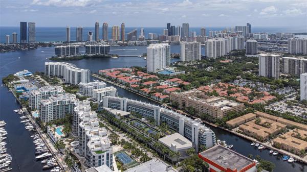 Artech Residences At Aventura, 2950 NE 188 St 139, Aventura, Florida 33180, image 1