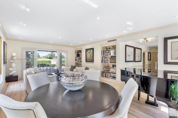 Coral Gables Country Club, 4310 Santa Maria St, Coral Gables, Florida 33146, image 3