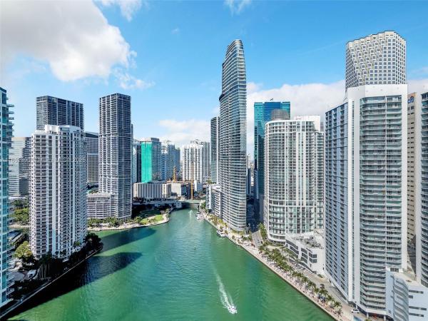 300 Biscayne Boulevard Way #3809W, Miami, Florida 33131, image 1