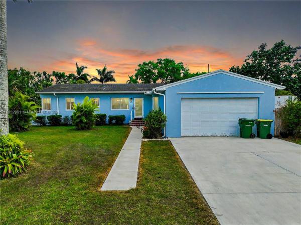 94 NE 17th St, Homestead, Florida 33030, image 1