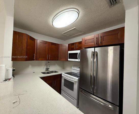 Lago Grande, 6540 W 26th Dr #24-60, Hialeah, Florida 33016, image 1