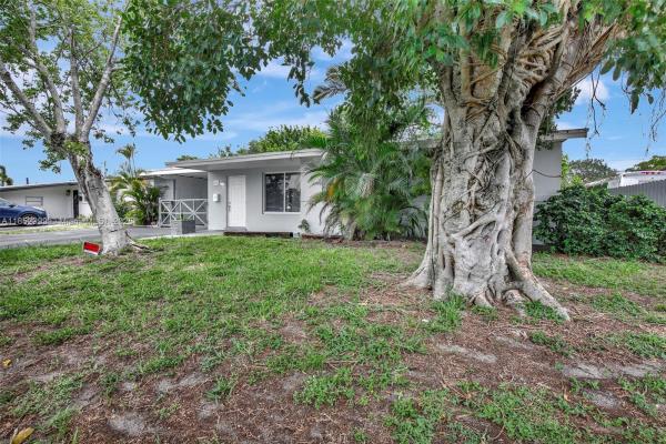 Boulevard Heights, 311 SW 68th Ter, Pembroke Pines, Florida 33023, image 1