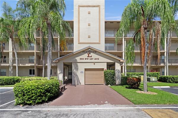 Plymouth At Century Village, 550 SW 137th Ave #104L, Pembroke Pines, Florida 33027, image 1