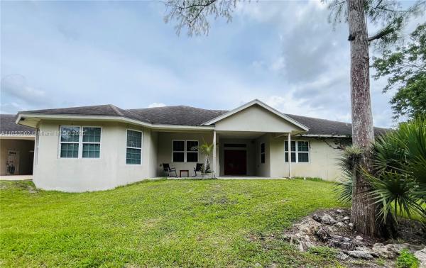 Loxahatchee Groves, 1640 C Rd, Loxahatchee, Florida 33470, image 1