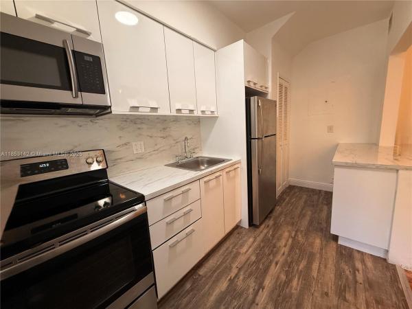 Shores Plaza East, 723 NE 91st St #1C, Miami Shores, Florida 33138, image 1