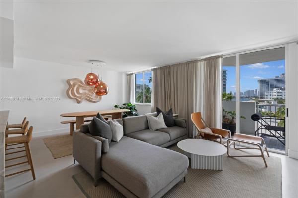 Bayview Plaza, 1621 Bay Rd 602, Miami Beach, Florida 33139, image 1