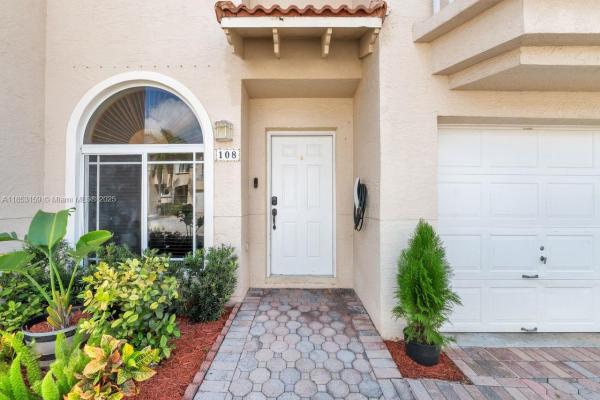 10150 SW 88 St 108, Unincorporated Dade County, Florida 33176, image 1