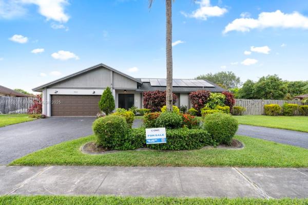 Marcano Estates, 7831 NW 11th Ct, Plantation, Florida 33322, image 2