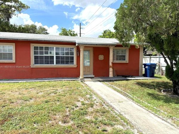 Vista Verde, 3860 NW 208th St, Miami Gardens, Florida 33055, image 2