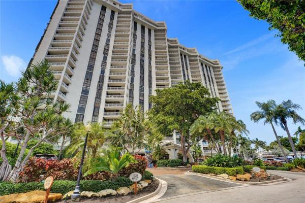 4000 Towerside Ter #PH9, Miami, Florida 33138, image 1