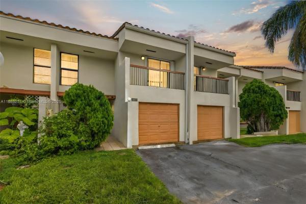 Courts Of Inverrary, 6673 Racquet Club Dr #185, Lauderhill, Florida 33319, image 2