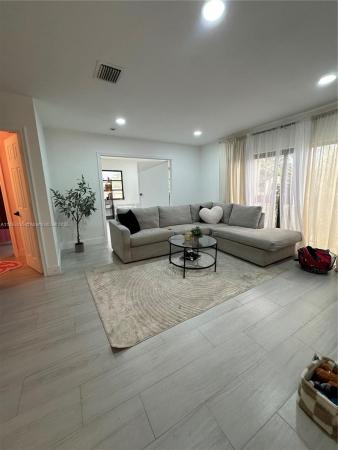 8660 SW 149th Ave #211, Unincorporated Dade County, Florida 33193, image 1