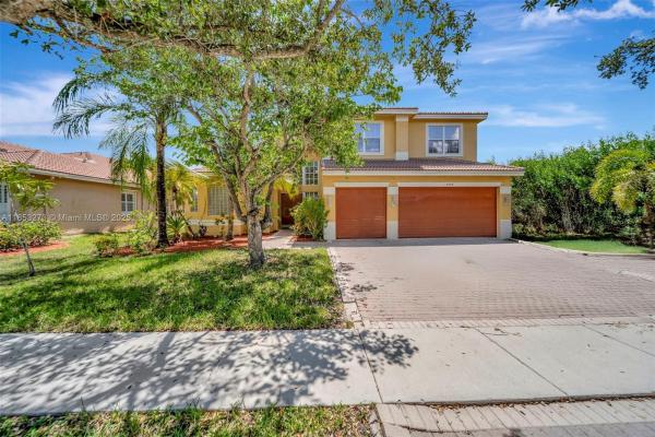 Sunset Lakes, 4547 SW 186th Way, Miramar, Florida 33029, image 1