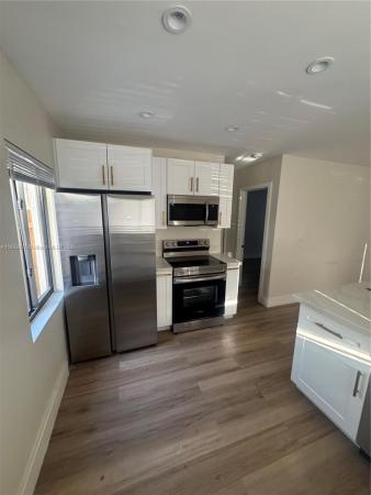 Lake Ridge, 1116 NE 15th Ave #1-2, Fort Lauderdale, Florida 33304, image 1