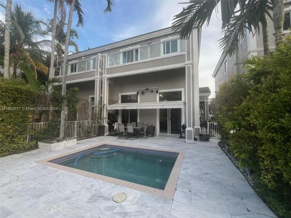 Eastern Marine, 3915 NE 168th St 3915, North Miami Beach, Florida 33160, image 1