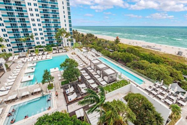 Roney Palace, 2301 Collins Ave #811, Miami Beach, Florida 33139, image 1