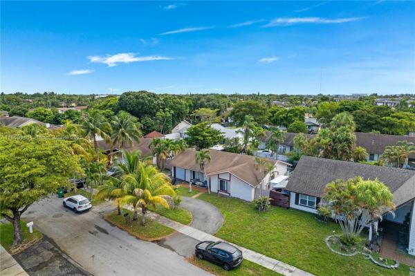 20626 NE 9th Pl, Miami, Florida 33179, image 1