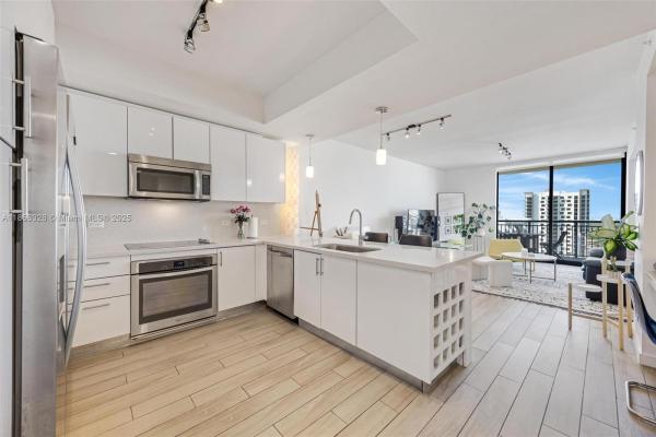 Nine At Mary Brickell Village, 999 SW 1st Ave #1509, Miami, Florida 33130, image 1