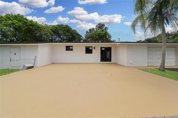 Palmetto Country Club Estates, 9781 SW 159th St, Palmetto Estates, Florida 33157, image 2