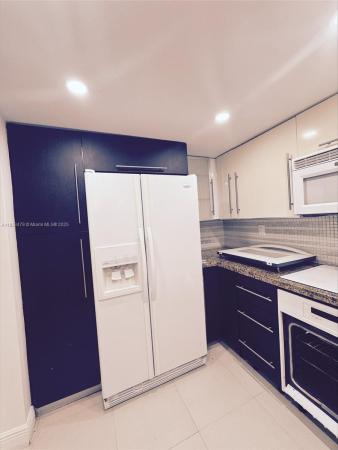 Racquet Club Village, 100 Lakeview Dr #113, Weston, Florida 33326, image 1