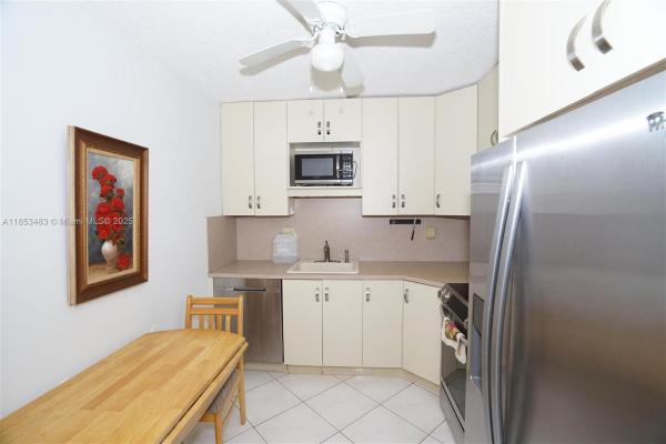 The Olympus Towers, 600 Three Islands Blvd #1416, Hallandale Beach, Florida 33009, image 1