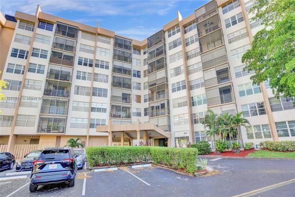 The Dogwood, 1100 Saint Charles Pl #504, Pembroke Pines, Florida 33026, image 1