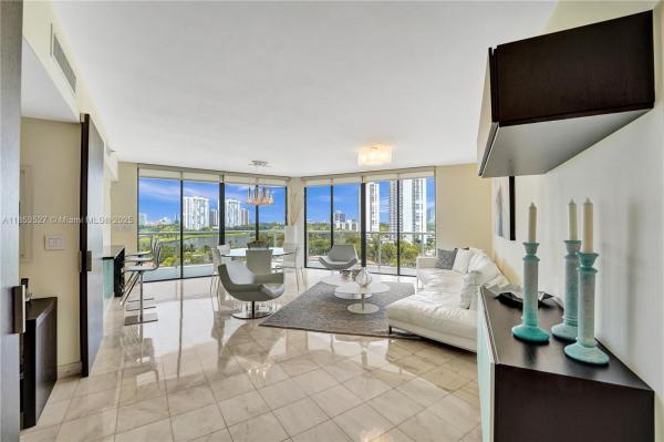 Hamptons West, 20281 E Country Club Dr #607, Aventura, Florida 33180, image 1