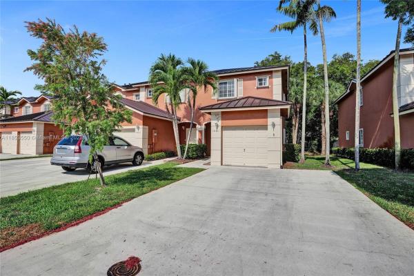Monte Carlo Townhomes, 1001 NW 100th Ave, Pembroke Pines, Florida 33024, image 1