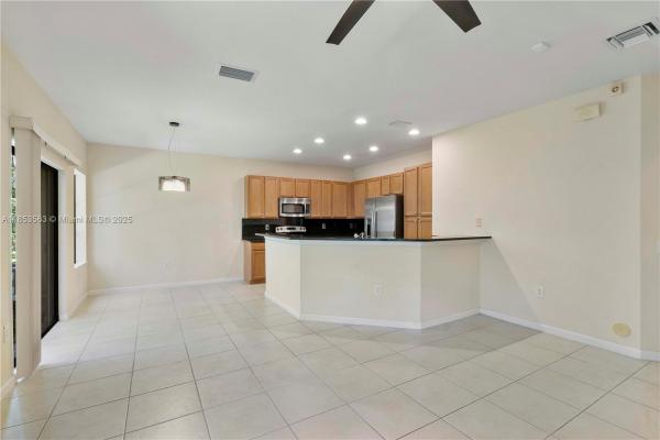 Grand Cypress, 6116 E Grand Cypress Cir E, Coconut Creek, Florida 33073, image 2