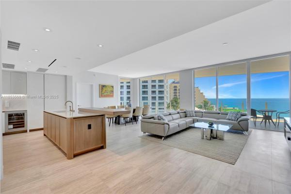 Four Seasons Hotel & Residences, 525 N Fort Lauderdale Beach Blvd #802, Fort Lauderdale, Florida 33304, image 1