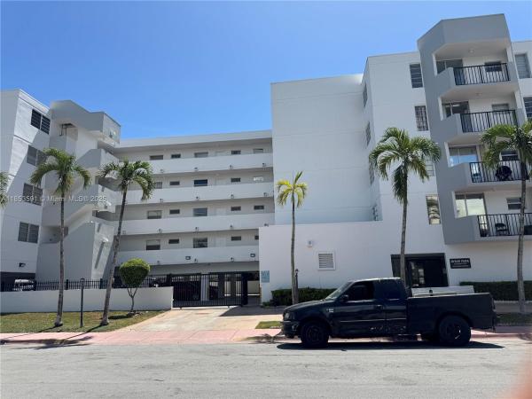 Byron Park, 7921 Byron Ave #507, Miami Beach, Florida 33141, image 1