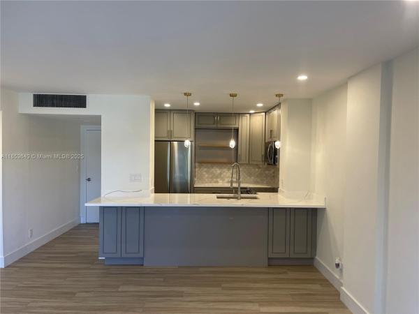 Coral Lake Tower, 1831 NE 38th St #403, Oakland Park, Florida 33308, image 1
