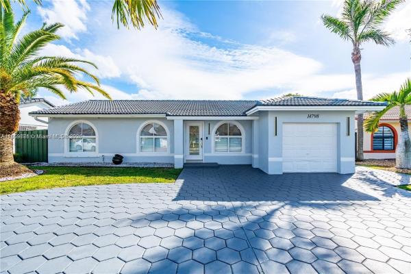 14798 SW 175th St, Unincorporated Dade County, Florida 33187, image 1