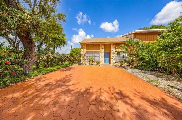 7380 SW 114th Pl, Miami, Florida 33173, image 1