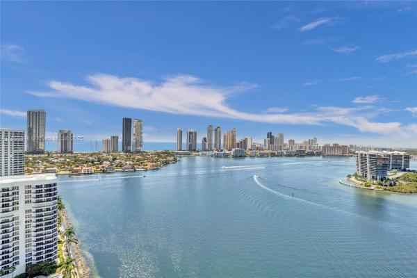 Mystic Pointe Tower 500, 3530 Mystic Pointe Dr 2915, Aventura, Florida 33180, image 1