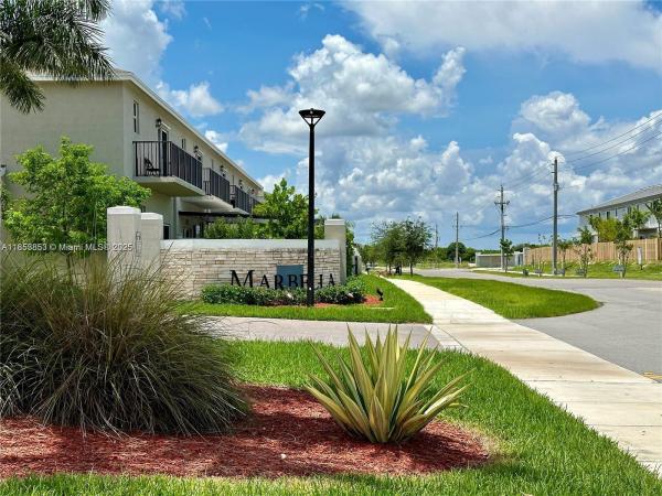 1672 SE 8th Ave 0, Unincorporated Dade County, Florida 33034, image 1