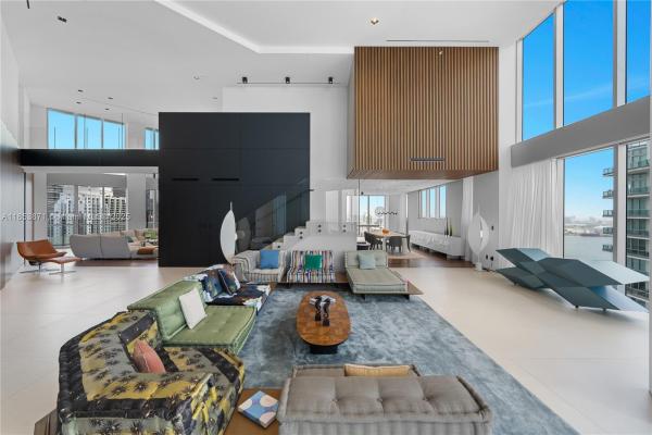 Brickell House, 1300 Brickell Bay Dr 4401, Miami, Florida 33131, image 1