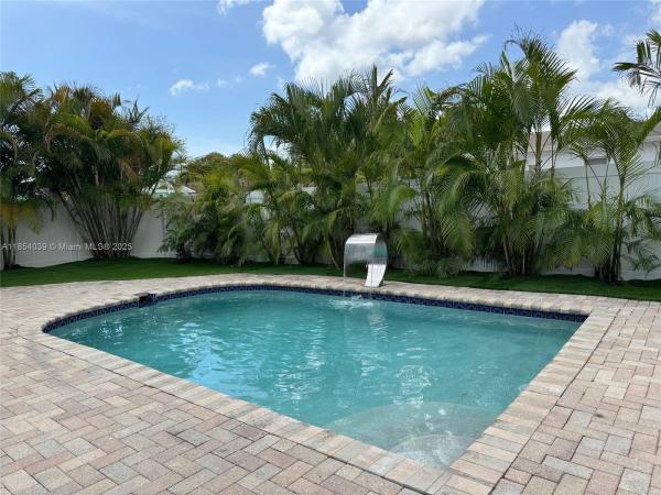 St James Court, 1628 Arthur St, Hollywood, Florida 33020, image 1