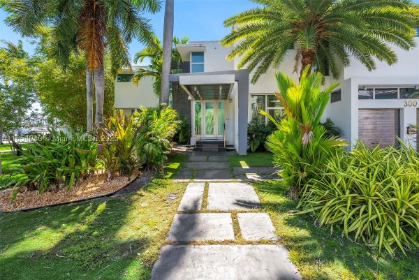 Stilwell Isles, 300 Royal Plaza Dr, Fort Lauderdale, Florida 33301, image 1