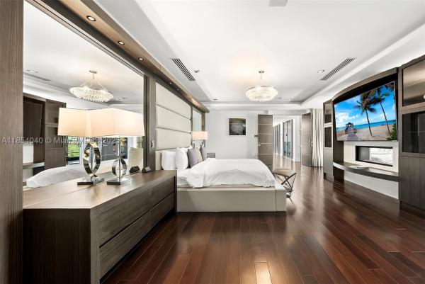 Stilwell Isles, 300 Royal Plaza Dr, Fort Lauderdale, Florida 33301, image 2