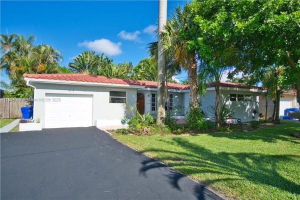 Poinsetta Park, 1419 N 16th Ct, Hollywood, Florida 33020, image 1
