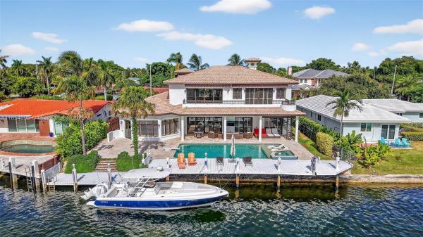 Lighthouse Point Residential, 2649 NE 26th Ave, Lighthouse Point, Florida 33064, image 1