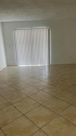 18880 NW 57th Ave #203, Hialeah, Florida 33015, image 1
