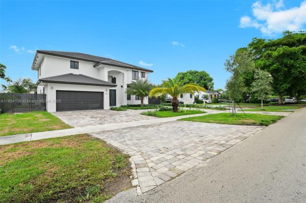 Country Club Estates, 457 Lafayette Dr, Miami Springs, Florida 33166, image 2