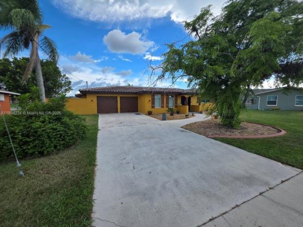 Cape Coral, 1002 NE 3rd, Cape Coral, Florida 33909, image 1