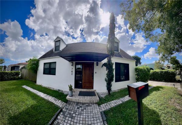 Bay Vista Park, 742 NW 50th St, Miami, Florida 33127, image 1
