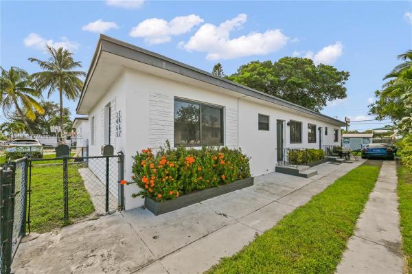 Melrose Heights, 2465 NW 35th St #Front, Miami, Florida 33142, image 1