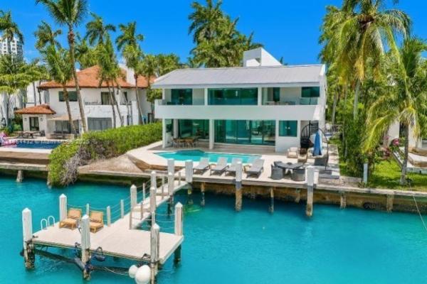 North Bay Island, 7720 Miami View Dr, North Bay Village, Florida 33141, image 2