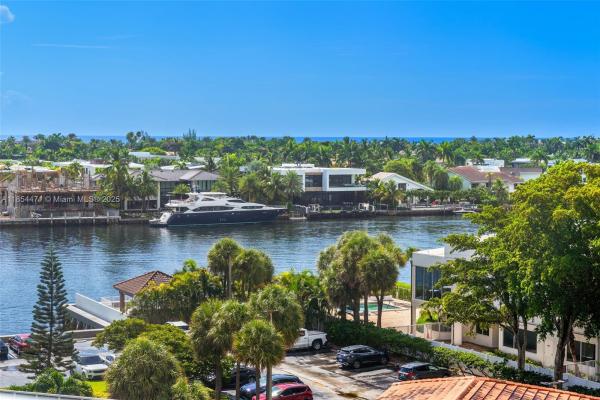 Waterview 1, 20505 E Country Club Dr #736, Aventura, Florida 33180, image 1