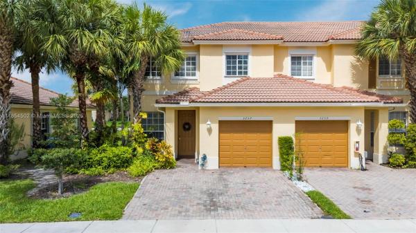 The Isles At Oakland Park, 3257 NW 31st Ter, Oakland Park, Florida 33309, image 1